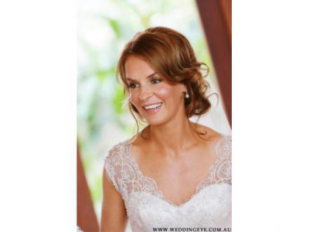 Tropical Beauty Hair and Makeup Artistry